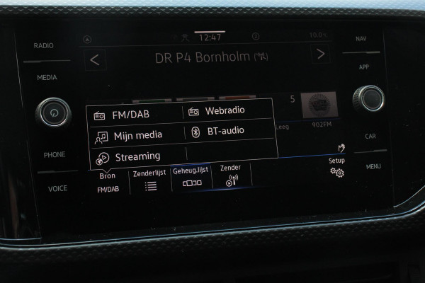 Volkswagen T-Cross 1.0 TSI 110pk DSG Life Navigatie Apple Carplay/Android Auto Adaptieve Cruise Control Camera Parkeersensoren Stoelverwarming Virtual Cockpit Getinte ramen Climatronic Lane Assist