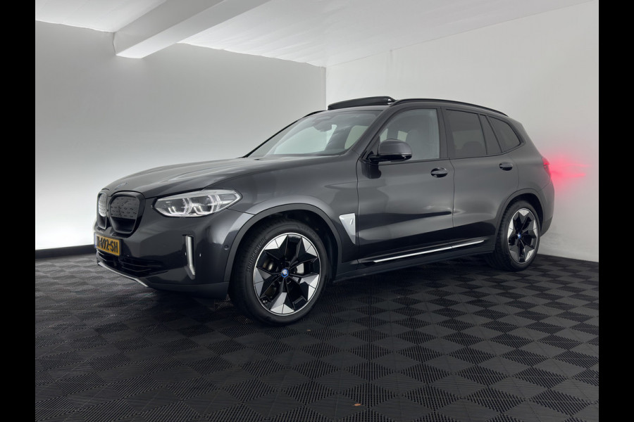 BMW iX3 High Executive 80 kWh [3-Fase-11kW] {SoH-100%} (INCL-BTW) Aut. *PANO | LEATHER | HARMAN/KARDON | ADAPTIVE-CRUISE | FULL-LED | BLINDSPOT | MEMORY-PACK | DIGI-COCKPIT | HEATED-SPORTSEATS | KEYLESS | CAMERA | DAB+ | TOWBAR | HEAD-UP | 20''AL