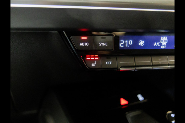 Audi Q4 e-tron 40 Launch edition Advanced 77 kWh SOH 93% / 204pk / Sportstoelen / Stoelverwarming /