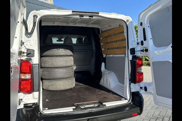 Citroën Jumpy 2.0 BlueHDI 180 PK / AUTOMAAT / L3H1 / DUBBEL CABINE / 2x SCHUIFDEUR / TREKHAAK / CAMERA / BLIND SPOT / ECC / CRUISE / 6 PERSOON