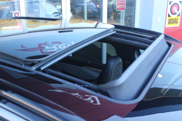 Peugeot 5008 1.2 Hybrid 145PK AUTOMAAT GT 7p | PANORAMISCH SCHUIFDAK PACK | 360° VISION & DRIVE ASSIST PLUS PACK: (360° CAMERA, BUITENSPIEGELS MET KANTELFUNCTIE, DRIVE ASSIST 2.0, DRAADLOZE TELEFOONLADER, ANTIDIEFSTALALARM) | BEKLEDING ALCANTARA/KUNSTLEDER | SEAT PACK COMFORT: (AGR BESTUUDERSSTOEL EN PASSAGIERSSTOEL ELEKTRISCH VERSTELBAAR MET MASSAGE FUNCTIE, BESTUUDERSSTOEL MET GEHEUGENFUNCTIE, BUITENSTE ZITPLAATSEN ACHTERBANK VERWARMBAAR) | GLANZEND ZWARTE DAKRAILS | BLUE INGARO  | 19" LICHTMETALEN VELGEN "BREDA" | DRAADLOZE TELEFOONLADER | APPLE CARPLAY/ANDROID AUTO DRAADLOOS |