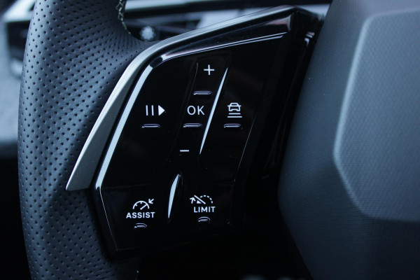 Peugeot 5008 1.2 Hybrid 145PK AUTOMAAT GT 7p | PANORAMISCH SCHUIFDAK PACK | 360° VISION & DRIVE ASSIST PLUS PACK: (360° CAMERA, BUITENSPIEGELS MET KANTELFUNCTIE, DRIVE ASSIST 2.0, DRAADLOZE TELEFOONLADER, ANTIDIEFSTALALARM) | BEKLEDING ALCANTARA/KUNSTLEDER | SEAT PACK COMFORT: (AGR BESTUUDERSSTOEL EN PASSAGIERSSTOEL ELEKTRISCH VERSTELBAAR MET MASSAGE FUNCTIE, BESTUUDERSSTOEL MET GEHEUGENFUNCTIE, BUITENSTE ZITPLAATSEN ACHTERBANK VERWARMBAAR) | GLANZEND ZWARTE DAKRAILS | BLUE INGARO  | 19" LICHTMETALEN VELGEN "BREDA" | DRAADLOZE TELEFOONLADER | APPLE CARPLAY/ANDROID AUTO DRAADLOOS |