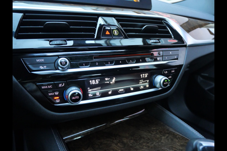 BMW 6 Serie Gran Turismo 640i HIGH EXECUTIVE | PANO | B&W | TREKHAAK | LUCHTVERING | NL-AUTO!!