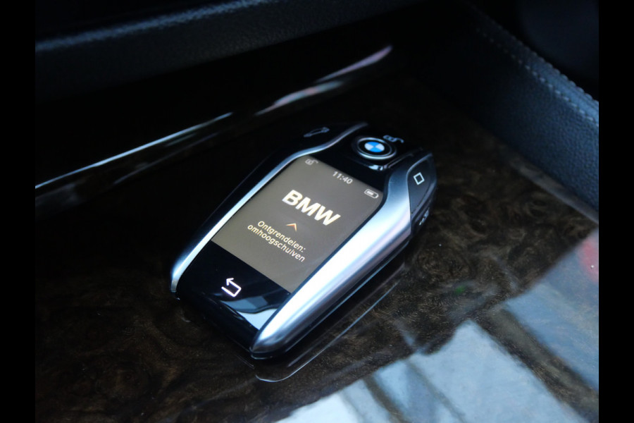 BMW 6 Serie Gran Turismo 640i HIGH EXECUTIVE | PANO | B&W | TREKHAAK | LUCHTVERING | NL-AUTO!!