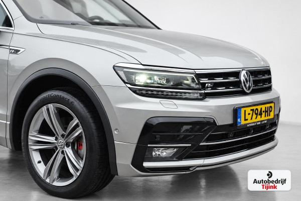 Volkswagen Tiguan 2.0 TSI 4MOTION 220PK R-Line | Pano | HUD | Dynaudio | Leder | Stoelverwarming | 360 camera | Lane/Park/Light Assist |  Vol |