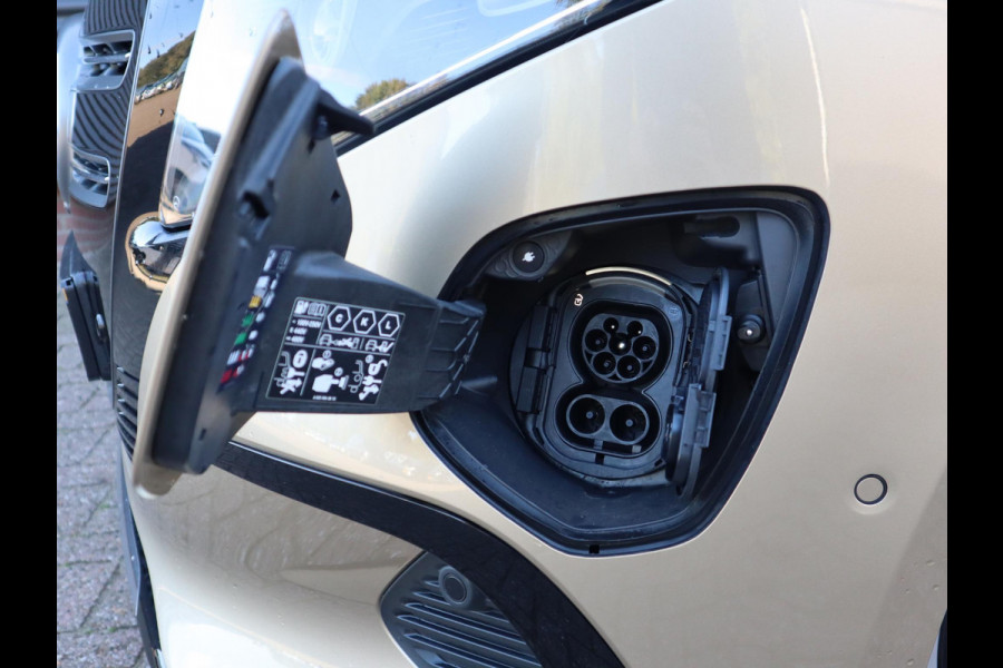 Mercedes-Benz Eqv 300 90 kWh L2 AMG Avantgarde Airmatic - Pano dak