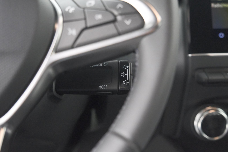 Renault Clio TCe 90 GPF techno | 360 Camera | 9.3 Inch Grootscherm | Apple Carplay