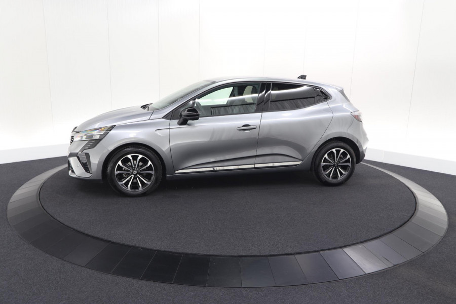 Renault Clio TCe 90 GPF techno | 360 Camera | 9.3 Inch Grootscherm | Apple Carplay