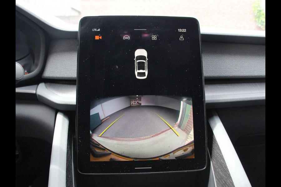 Polestar 2 Long Range Single Motor 78 kWh Climate control Cruise control Panoramadak Parkeersensoren + Camera Voorstoelen verwarmd Apple Carplay/ Android Auto