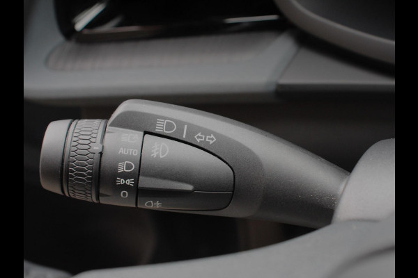 Polestar 2 Long Range Single Motor 78 kWh Climate control Cruise control Panoramadak Parkeersensoren + Camera Voorstoelen verwarmd Apple Carplay/ Android Auto