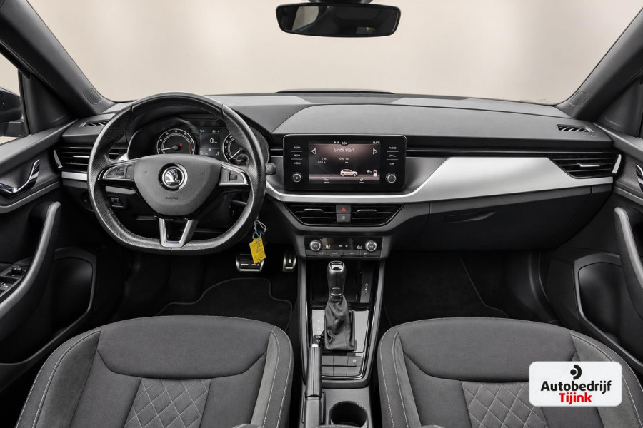 Škoda Kamiq 1.5 TSI ACT Sport Business | Automaat | Pano | Trekhaak | Black pack | Elek. achterklep | App-connect | Lane Assist | Sunset |