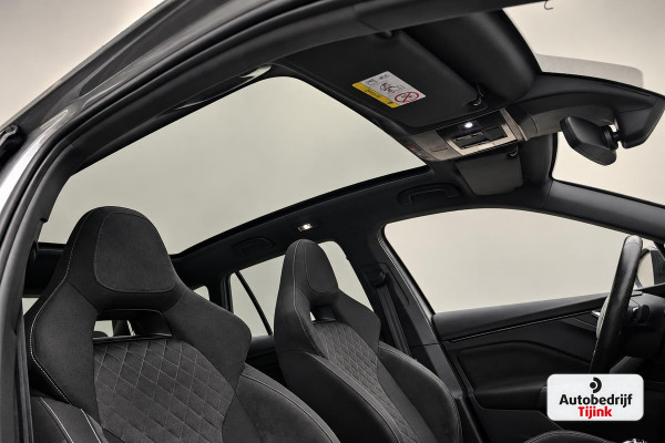 Škoda Kamiq 1.5 TSI ACT Sport Business | Automaat | Pano | Trekhaak | Black pack | Elek. achterklep | App-connect | Lane Assist | Sunset |