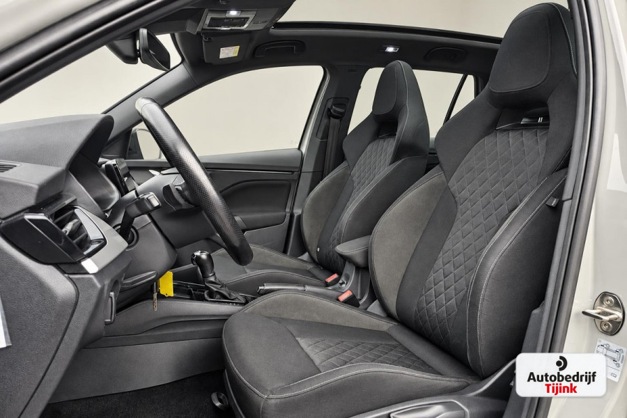 Škoda Kamiq 1.5 TSI ACT Sport Business | Automaat | Pano | Trekhaak | Black pack | Elek. achterklep | App-connect | Lane Assist | Sunset |