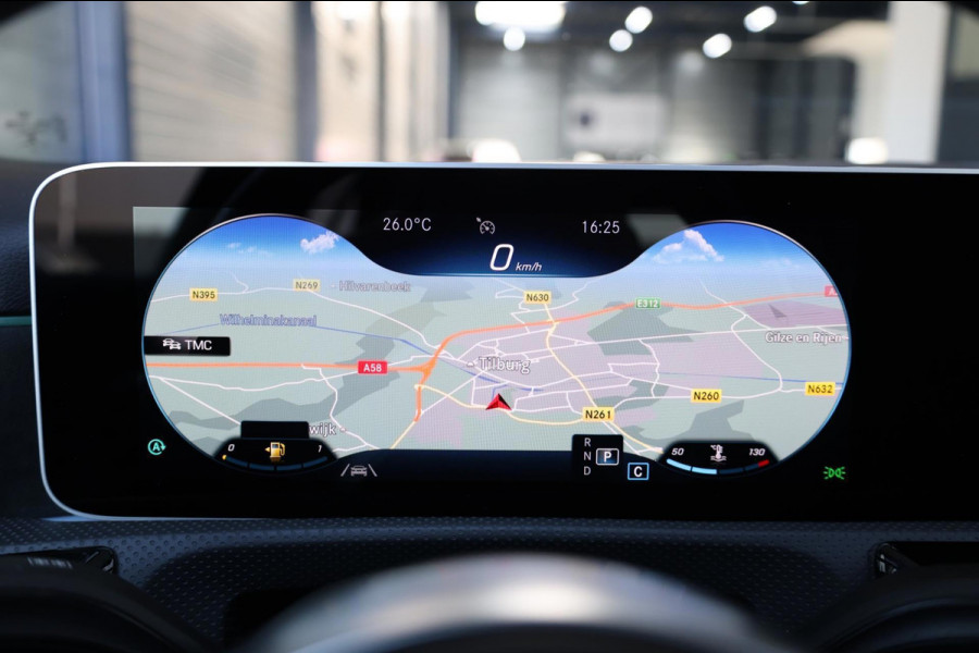 Mercedes-Benz A-Klasse 220 AMG MULTIBEAM/VIRTUAL/SFEER/PANO/LEER+S.VERWARMING+MEMORY/19" LMV/CAM/ACC/ECC/12 MDN GARANTIE!
