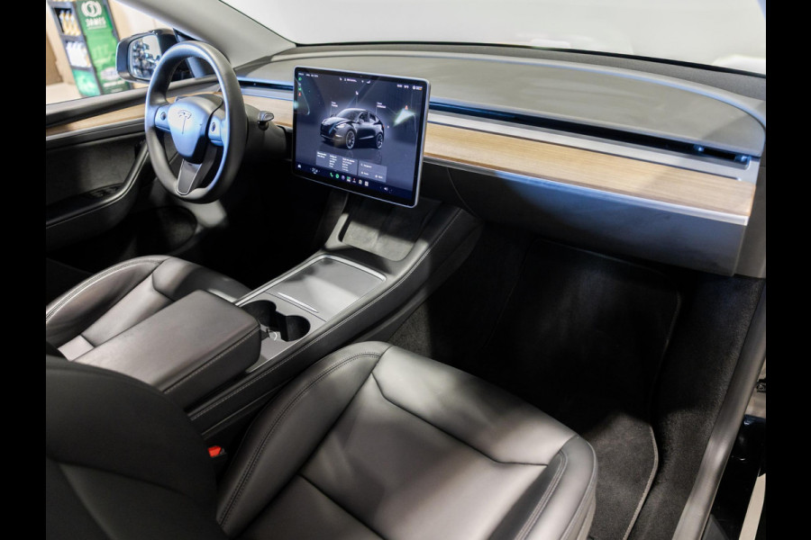 Tesla Model Y RWD 58 kWh SOH 91% / 299pk / Trekhaak /