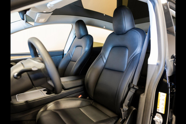 Tesla Model Y RWD 58 kWh SOH 91% / 299pk / Trekhaak /
