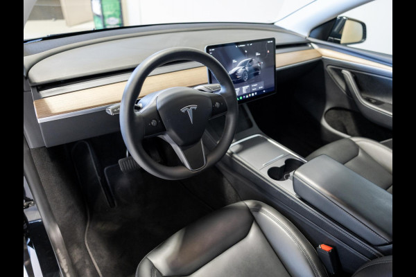 Tesla Model Y RWD 58 kWh SOH 91% / 299pk / Trekhaak /
