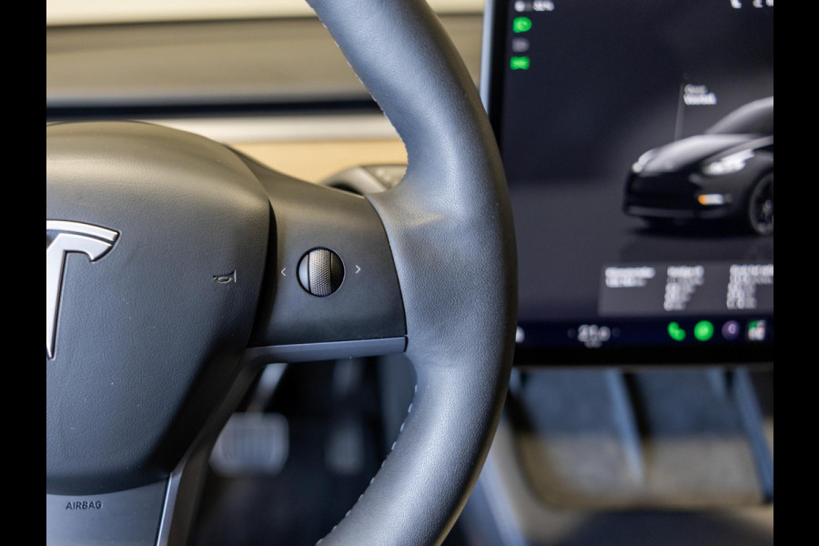 Tesla Model Y RWD 58 kWh SOH 91% / 299pk / Trekhaak /