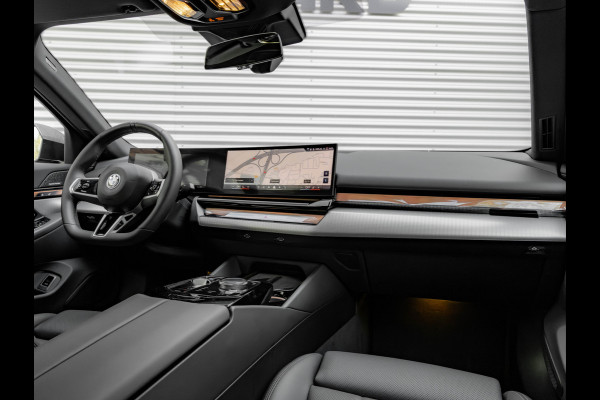 BMW i5 eDrive40 - M-Sport - Active Cruise Control - Harman Kardon