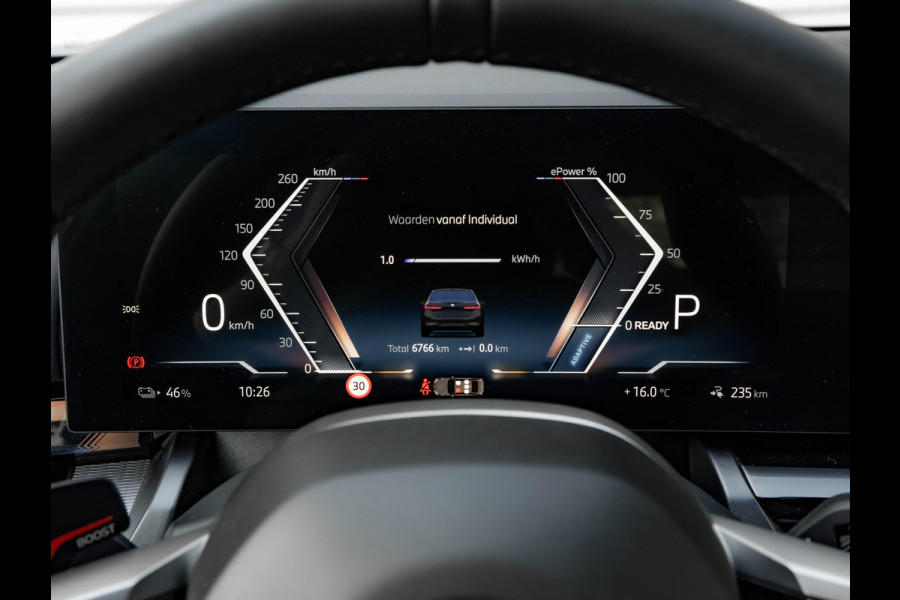 BMW i5 eDrive40 - M-Sport - Active Cruise Control - Harman Kardon