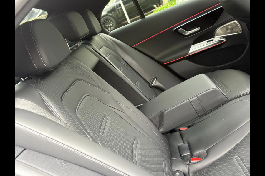 Mercedes-Benz E-Klasse AMG 53 4MATIC+ 585PK/HYPER/PANO/4WS/HUD