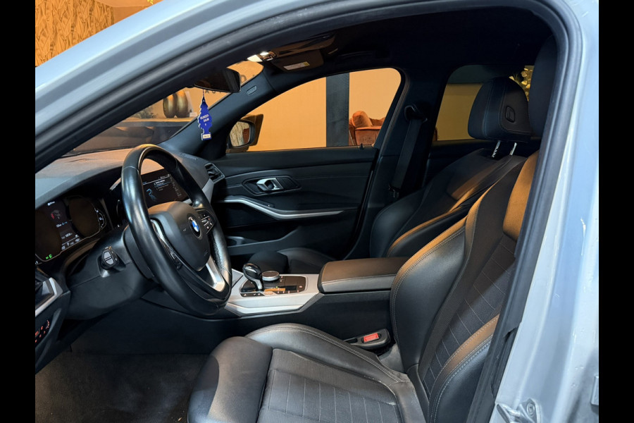 BMW 3 Serie Touring 330e eDrive Edition Garantie|SOH 93%|LED|Leder|Navi|Carplay|PDC|Cruise|Clima|Rijklaar
