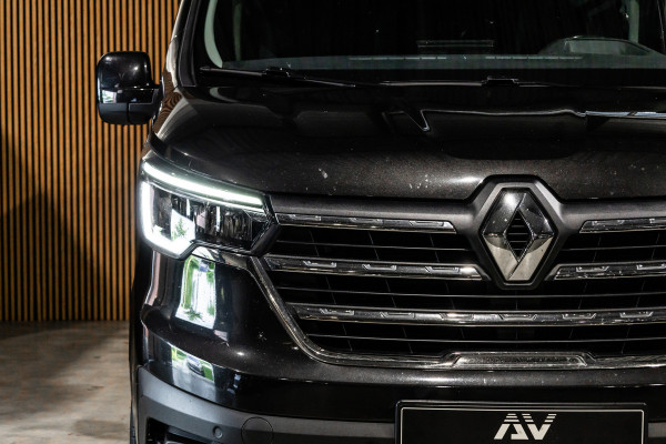 Renault Trafic 2.0 dCi 170 L2H1 DC Luxe | Marge | BTW Vrij | Dubbel cabine | Camera | Navigatie | 6-Zitter | Cruise control | Airco | Nieuwe APK | Dealer onderhouden | NAP Logisch | 1e eigenaar