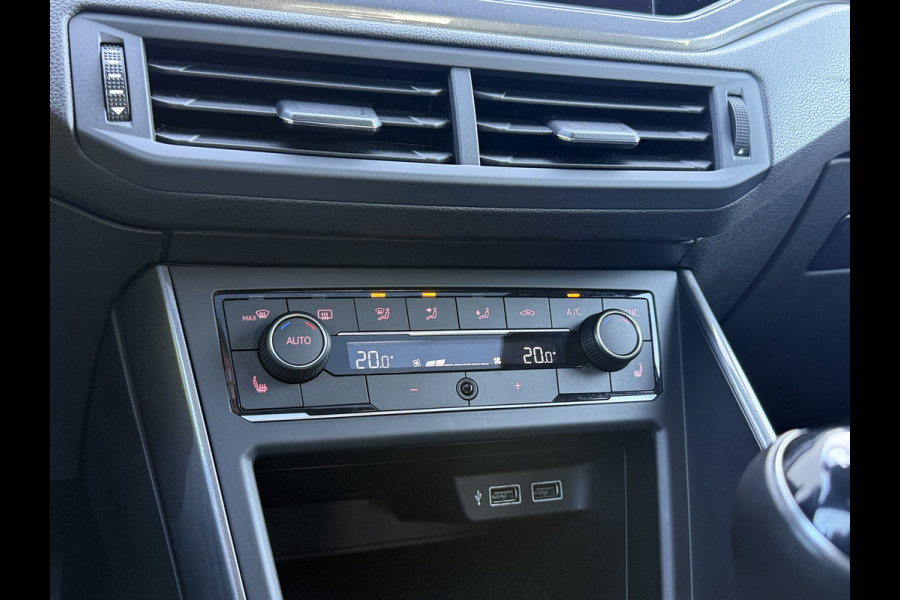 Volkswagen Polo 1.0 81pk Highline | Pano dak | Half leder | Full LED