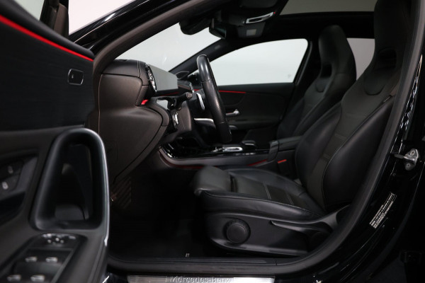 Mercedes-Benz A-Klasse 220 AMG MULTIBEAM/VIRTUAL/SFEER/PANO/LEER+S.VERWARMING+MEMORY/19" LMV/CAM/ACC/ECC/12 MDN GARANTIE!