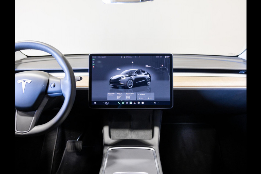 Tesla Model Y RWD 58 kWh SOH 93% / 299pk / Trekhaak /