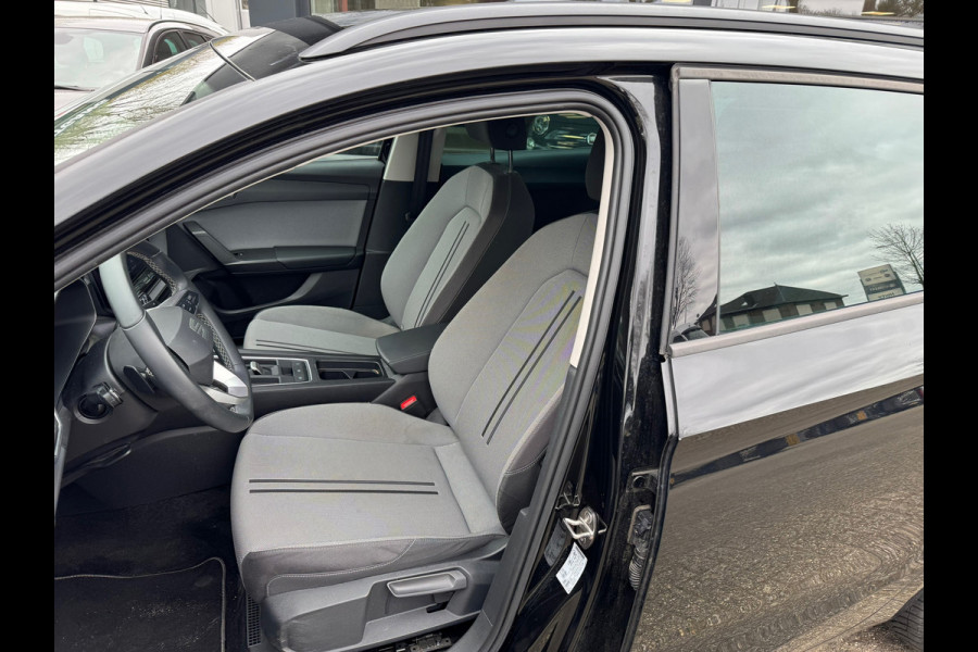 Seat Leon Sportstourer 1.0 eTSI 110pk Style Business DSG automaat, LM, carplay, camera ect. Rijklaarprijs / 12 mnd garantie