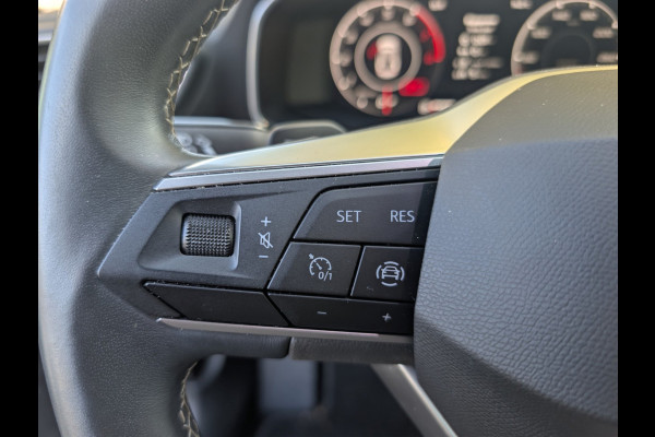 Seat Leon Sportstourer 1.0 eTSI 110pk Style Business DSG automaat, LM, carplay, camera ect. Rijklaarprijs / 12 mnd garantie