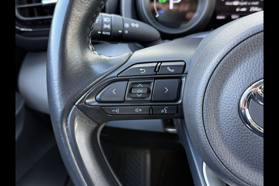 Toyota Yaris Cross 1.5 Hybrid Dynamic | Trekhaak | CarPlay | ACC | Camera | DAB+