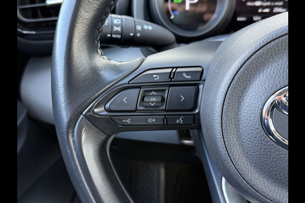 Toyota Yaris Cross 1.5 Hybrid Dynamic | Trekhaak | CarPlay | ACC | Camera | DAB+