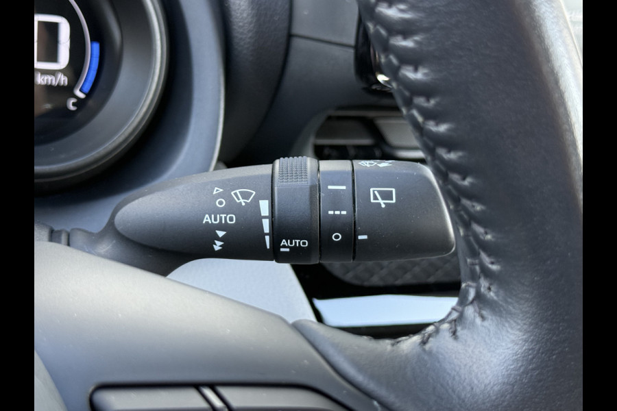 Toyota Yaris Cross 1.5 Hybrid Dynamic | Trekhaak | CarPlay | ACC | Camera | DAB+