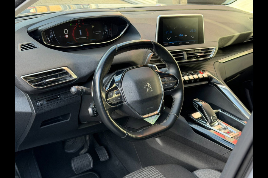 Peugeot 5008 1.2 PureTech Active Business - AUTOMAAT I 7 Persoons I Navigatie I Airco I LED I PDC I Sport velgen I Dealer onderh.