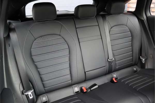Mercedes-Benz EQC 400 4MATIC AMG Line 80 kWh | Distronic+ | Massage | Memory | Burmester | Trekhaak | Schuifdak | Stoelventilatie | Leder | Multibeam LED | Luchtkwaliteitspakket | HUD | Augmented Reality |
