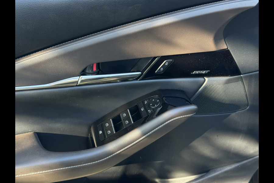 Mazda CX-30 2.0 e-SkyActiv-X M Hybrid Luxury | Leder, ACC, Carplay/Android, Camera, Bose, Trekhaak | Dealeronderhouden | NAP |