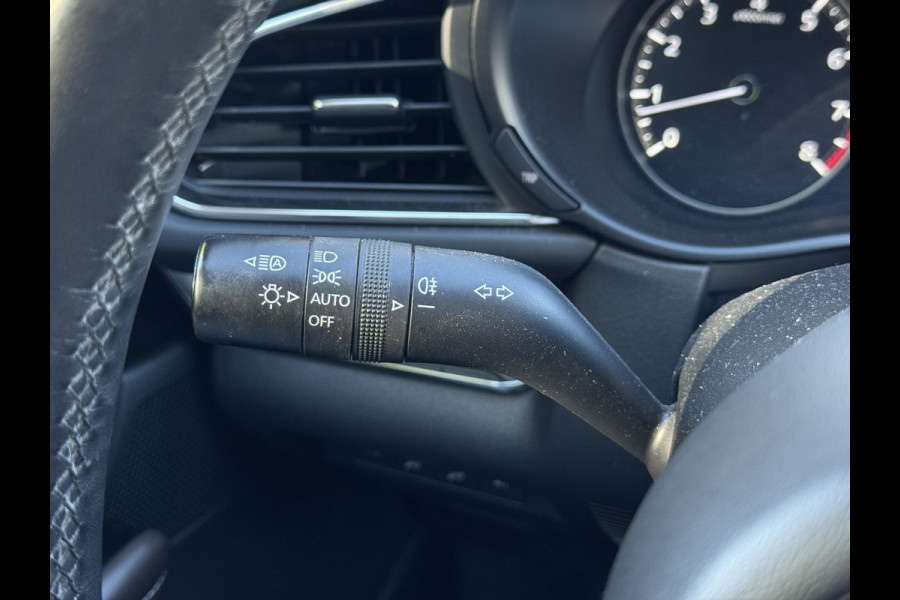 Mazda CX-30 2.0 e-SkyActiv-X M Hybrid Luxury | Leder, ACC, Carplay/Android, Camera, Bose, Trekhaak | Dealeronderhouden | NAP |