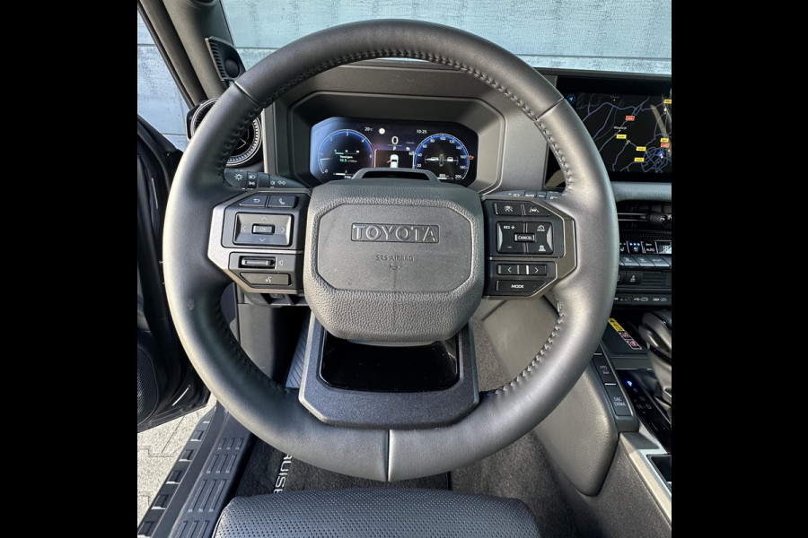 Toyota Land Cruiser 2.8 D-4D landcruiser Blind Van Professional Executive Luxe Uitvoering!