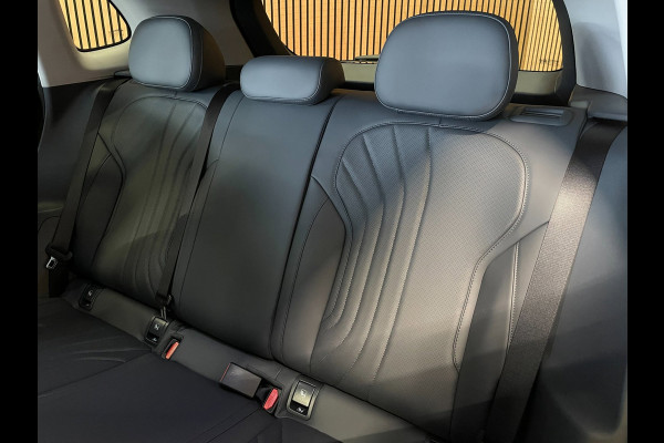 GEELY Starray EM-i 1.5 Pro|PHEV|262 PK|83KM ELEKTRISCH|STARTKLAAR|360 CAMERA|CARPLAY|VOLLEDER|STOEL & STUURVERWARMING|NIEUWE AUTO|