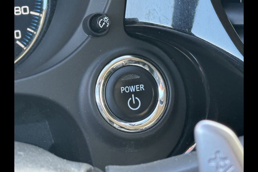 Mitsubishi Outlander BWJ 2021 | 2.4 225PK PHEV Pure | CLIMA | NAVI | STOELVERW | CAMERA A | CARPLAY | PDC 2X| LICHTMETAAL