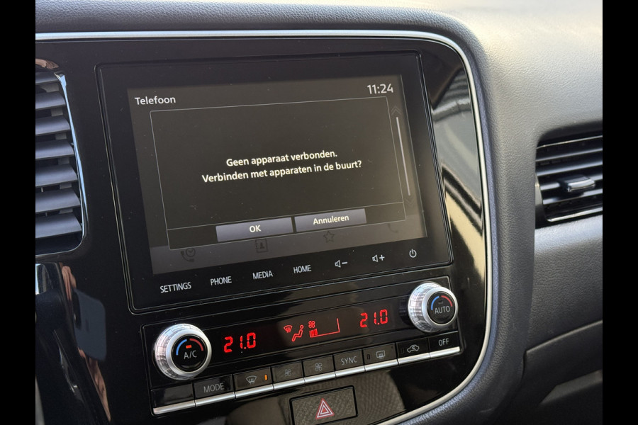 Mitsubishi Outlander BWJ 2021 | 2.4 225PK PHEV Pure | CLIMA | NAVI | STOELVERW | CAMERA A | CARPLAY | PDC 2X| LICHTMETAAL