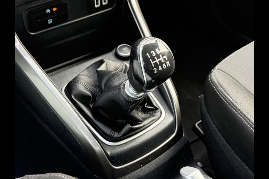 Ford EcoSport BWJ 11-2018 | 1.0T 126PK Trend Ultimate NWE APK | NAVI | AIRCO | CRUISE | CARPLAY | PDC |