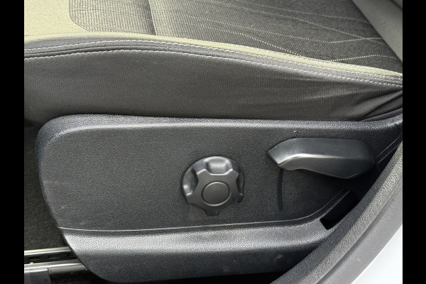 Ford EcoSport BWJ 11-2018 | 1.0T 126PK Trend Ultimate NWE APK | NAVI | AIRCO | CRUISE | CARPLAY | PDC |