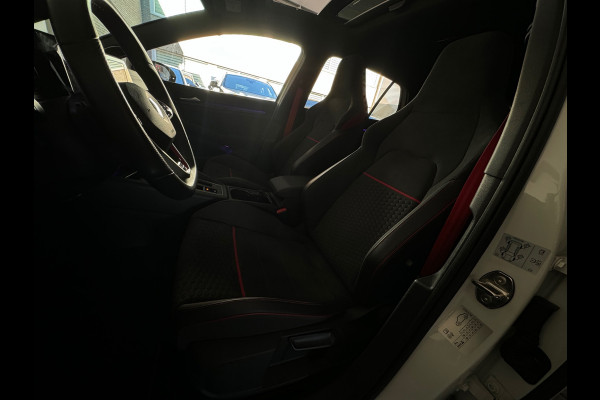 Volkswagen Golf 2.0 TSI GTI Clubsport Pano|H/K|HuD|Nürburgring