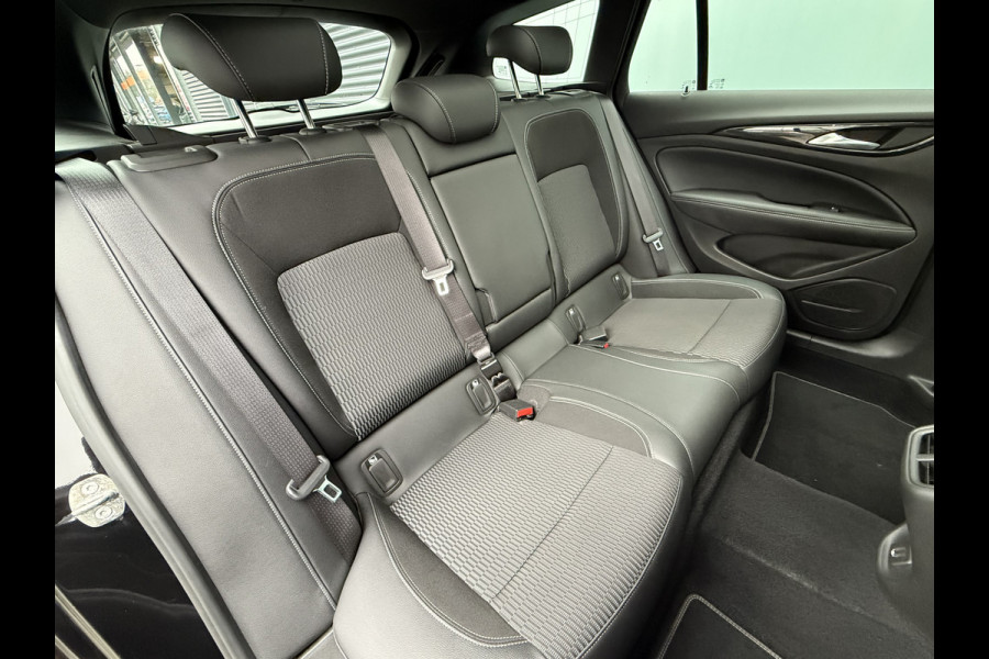 Opel Insignia Sports Tourer BWJ 2021 | 1.5 CDTI 123PK Business Elegance NWE APK | TREKHAAK | PANO DAK | AGR | CAMERA | CLIMA | NAVI | CARPLAY | LED | PDC 2X