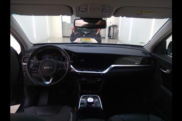 Kia e-Niro DynamicLine 64 kWh | SOH 98,9% | Trekhaak | Navigatie | VERWACHT |