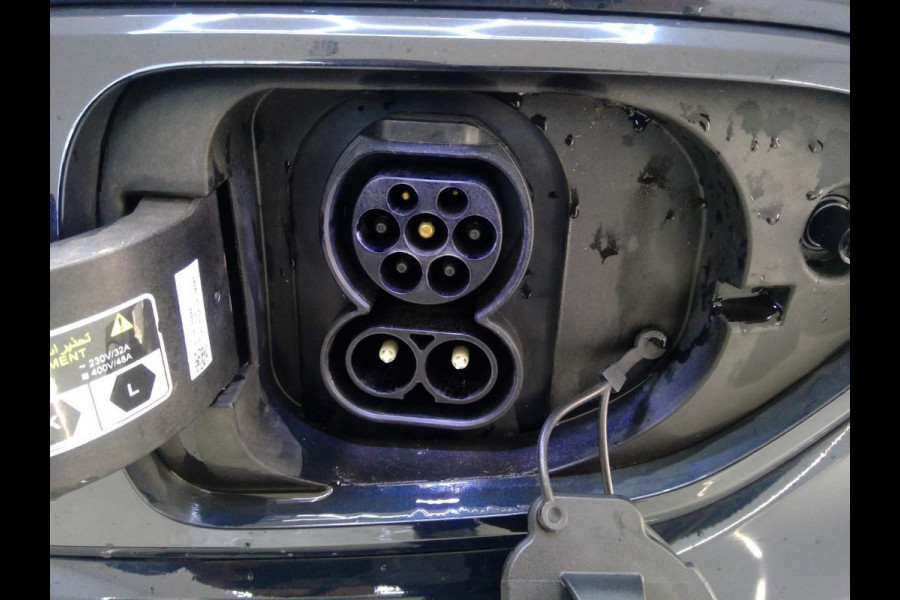 Kia e-Niro DynamicLine 64 kWh | SOH 98,9% | Trekhaak | Navigatie | VERWACHT |