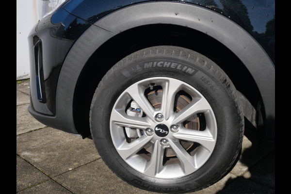 Kia Stonic 1.0 T-GDi MHEV DynamicLine | Trekhaak | All Season Banden | Cruise | Navi | Carplay |
